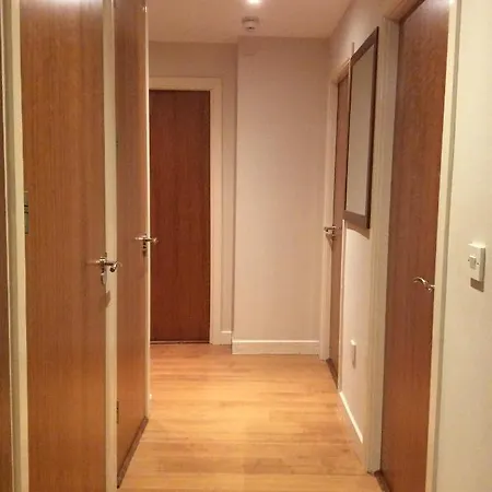 Apartment James Gate *